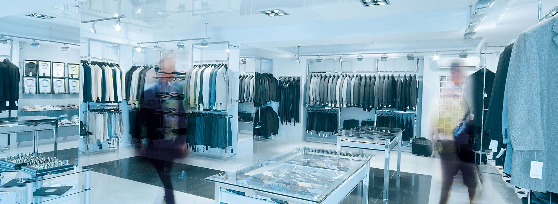 スポットライトやダウンライトに最適な COBコネクタ